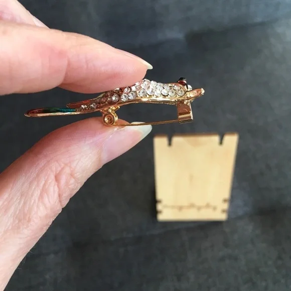 Fashion Rhinestone Hummingbird Brooch, Sparkly, Bling, Gold, Red - Picture 4 of 17